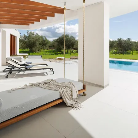 Amazing In With Heated Swimming Pool *